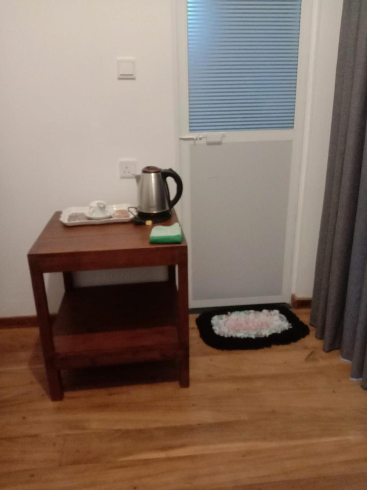 Welcome Inn Мириса Екстериор снимка